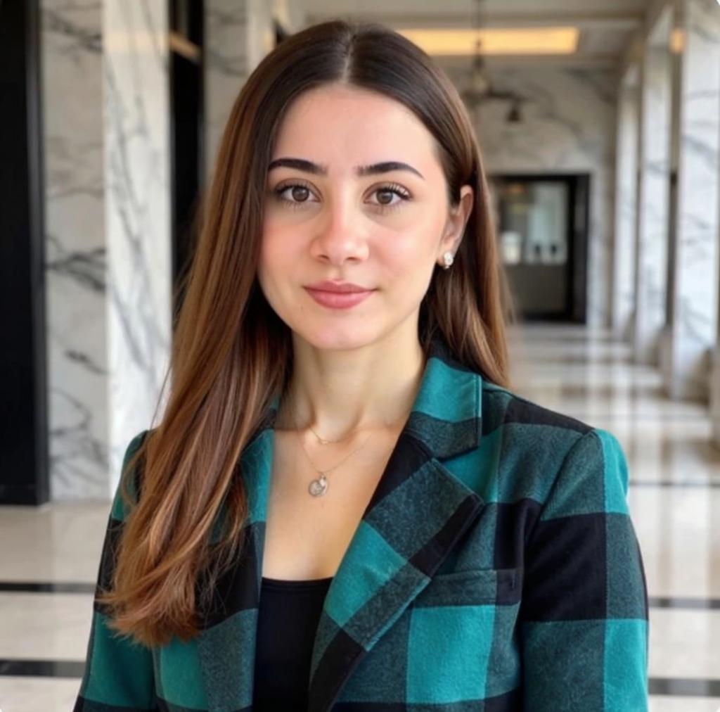 Lilly Davis - Email Marketing Manager